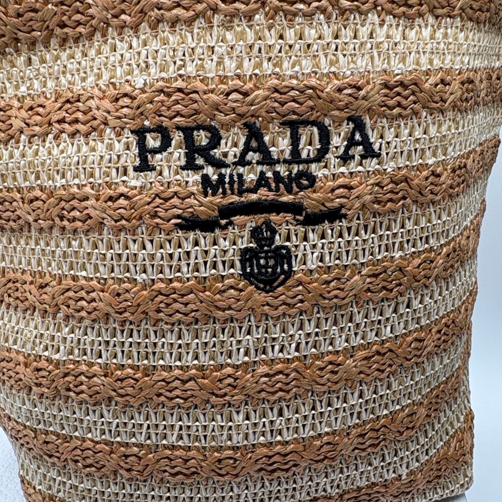 Prada Beige gwp mini tote - Picture 3 of 4